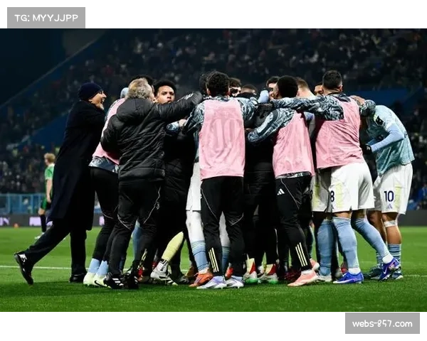 萨索洛主场3比0轻取维罗纳贝拉尔迪梅开二度率队取胜 萨索洛主场3比0轻取维罗纳贝拉尔迪梅开二度率队取胜